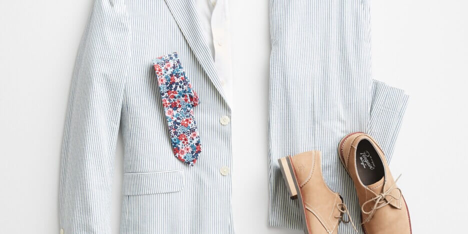 Men's spring summer outfit with light blue whole pattern shirt