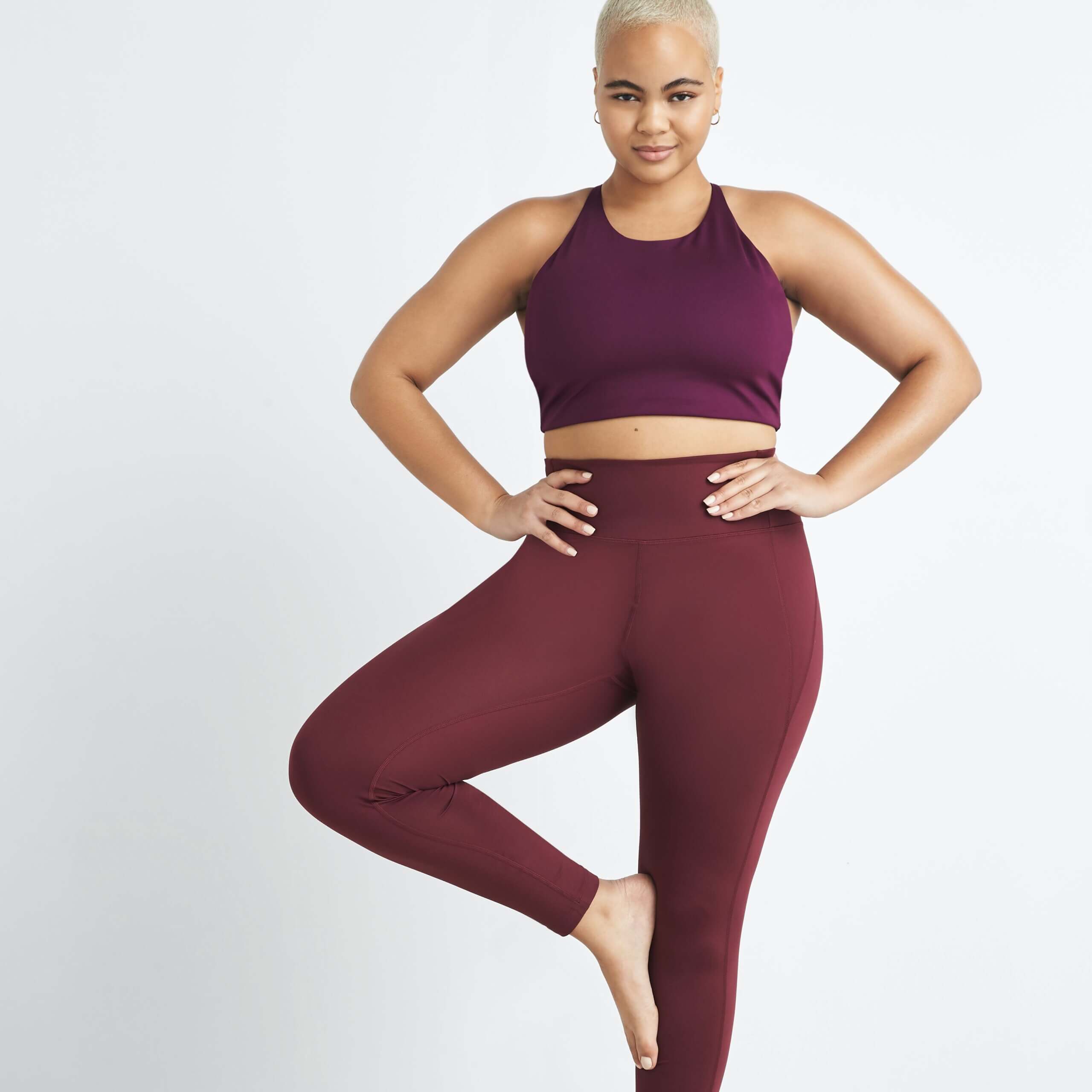 What to Wear and What Not to Wear to Yoga Class