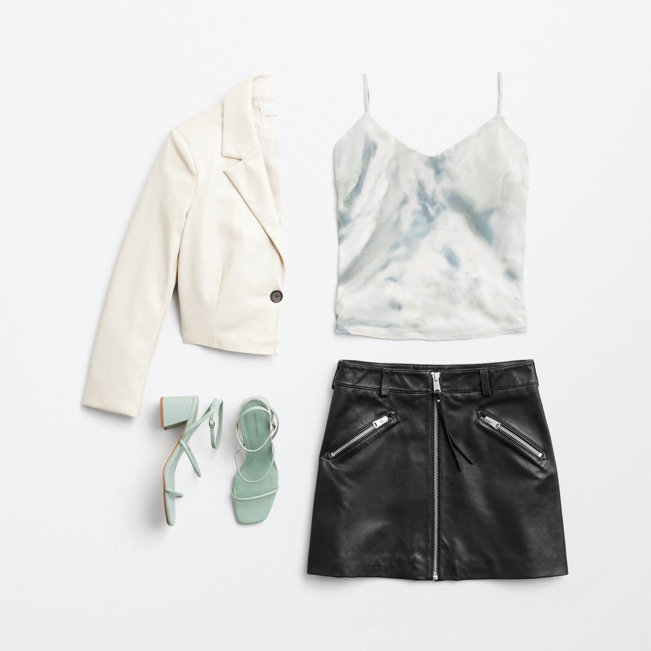 Wardrobe Must-have: The Faux Leather Skirt  Leather skirt, Fashionista  trend, Faux leather skirt