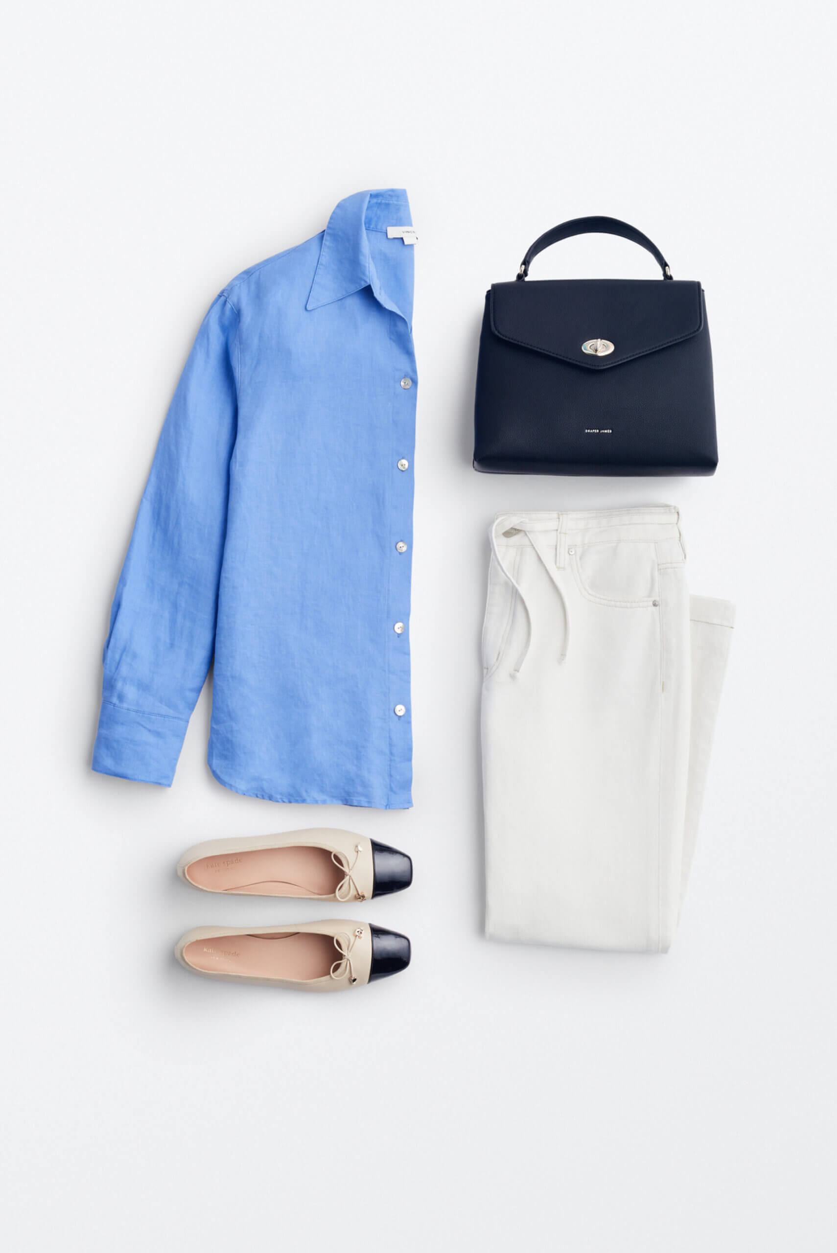 white pants outfit for older women